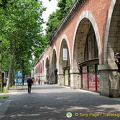 Viaduc des Arts stretches for 1.5 km